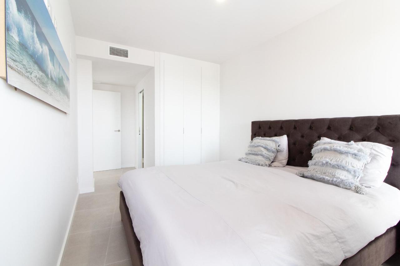 Global Properties, Apartamento De 2 Habitaciones Con Gran Terraza En Gran Canet Canet d'En Berenguer Exteriör bild