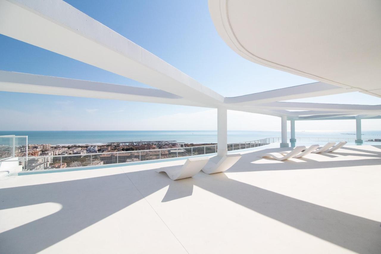 Global Properties, Apartamento De 2 Habitaciones Con Gran Terraza En Gran Canet Canet d'En Berenguer Exteriör bild